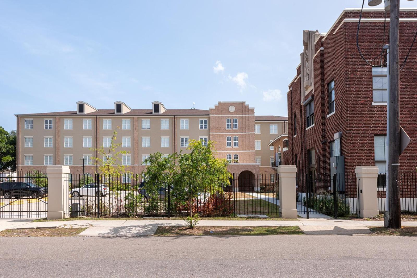 Bywater Suite Hotel New Orleans Exterior photo
